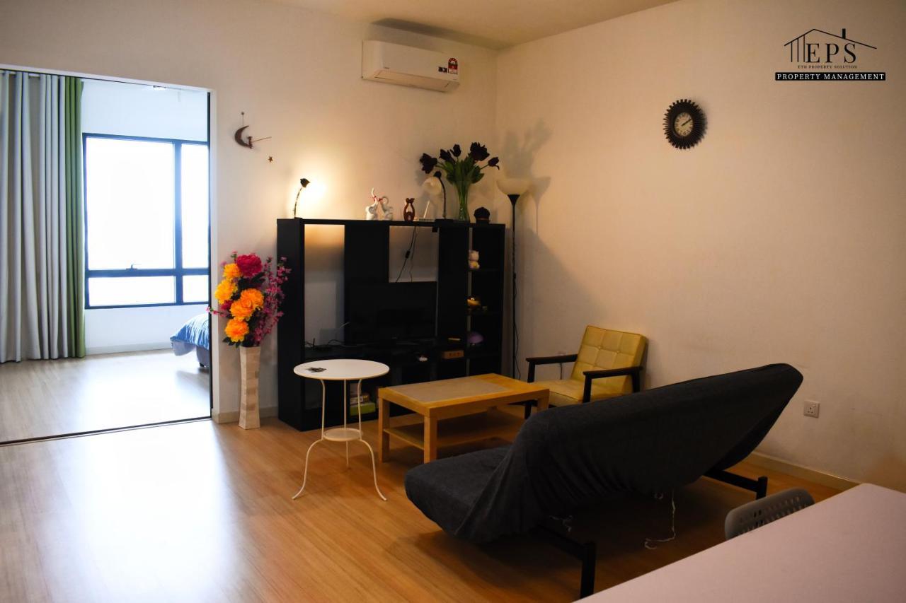 Usj One Subang Jaya By Widebed Apartment Ngoại thất bức ảnh