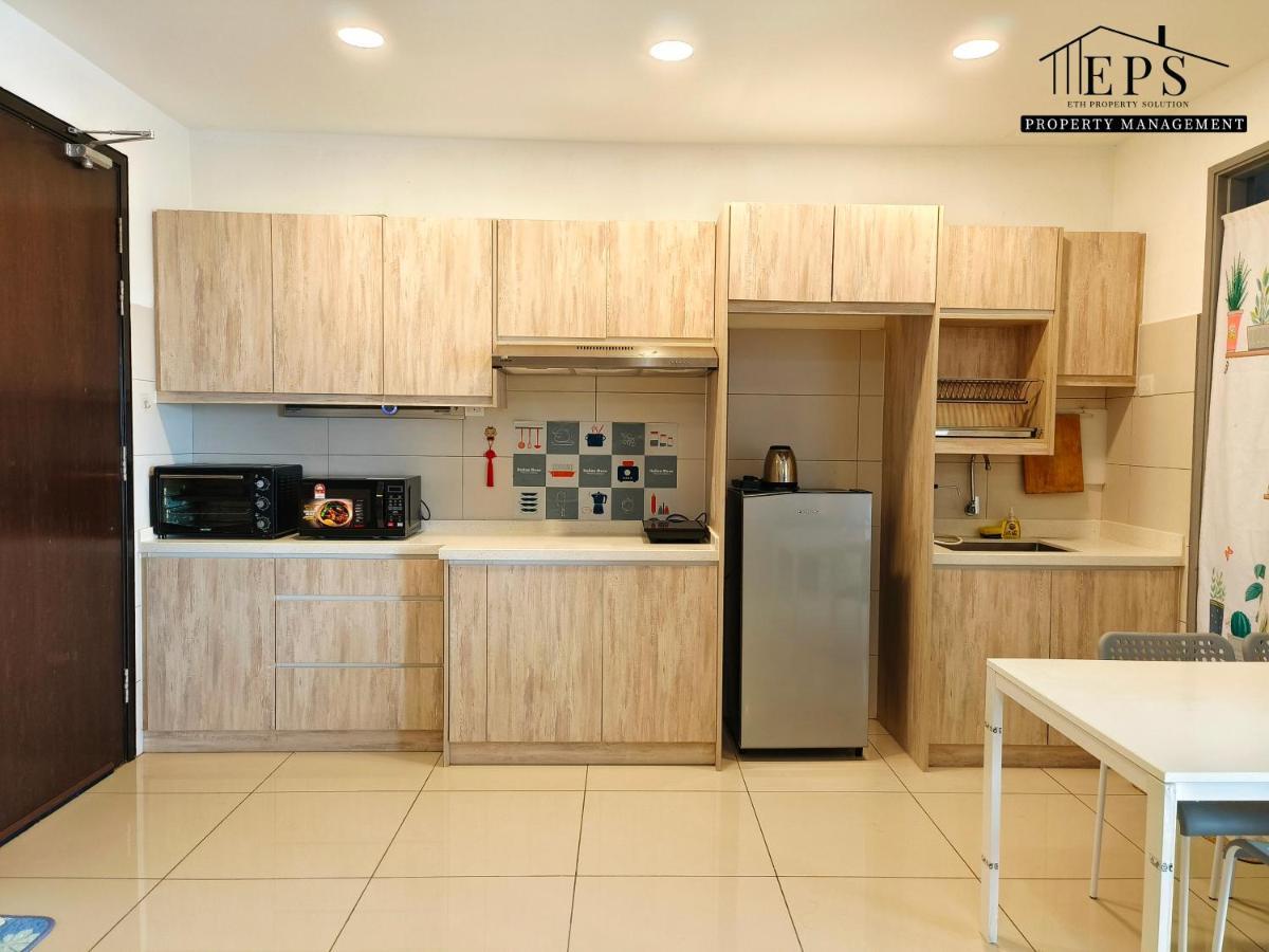 Usj One Subang Jaya By Widebed Apartment Ngoại thất bức ảnh