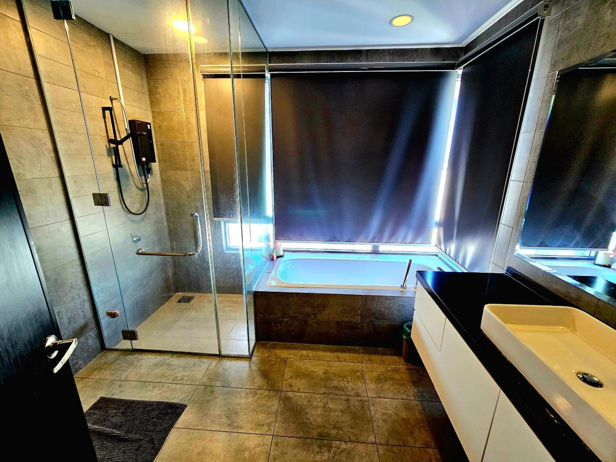 Usj One Subang Jaya By Widebed Apartment Ngoại thất bức ảnh