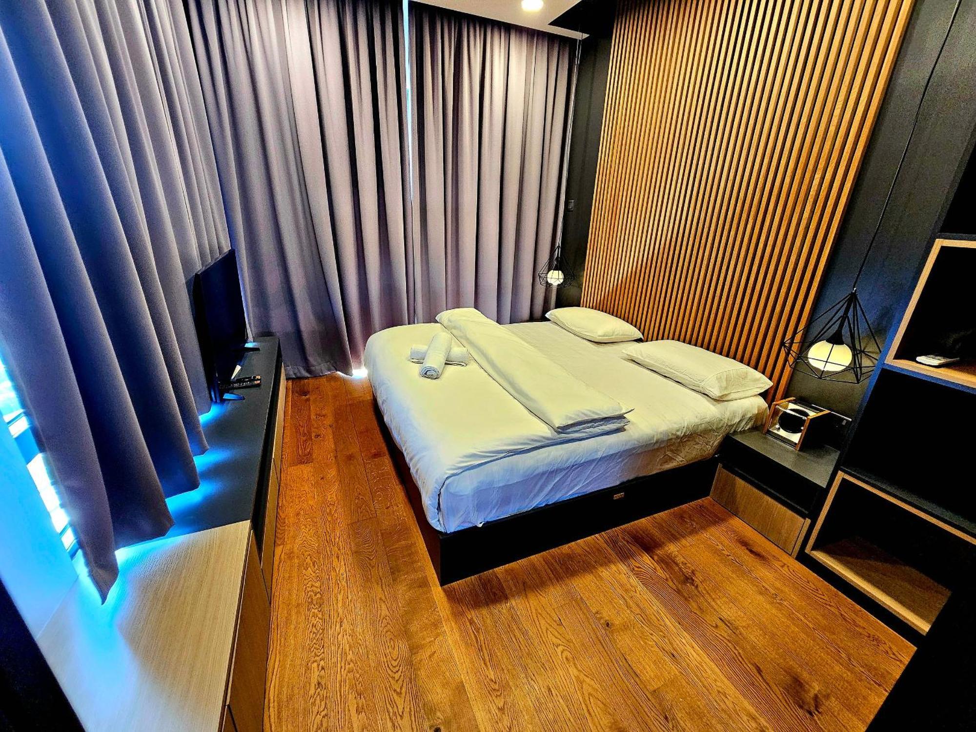 Usj One Subang Jaya By Widebed Apartment Ngoại thất bức ảnh