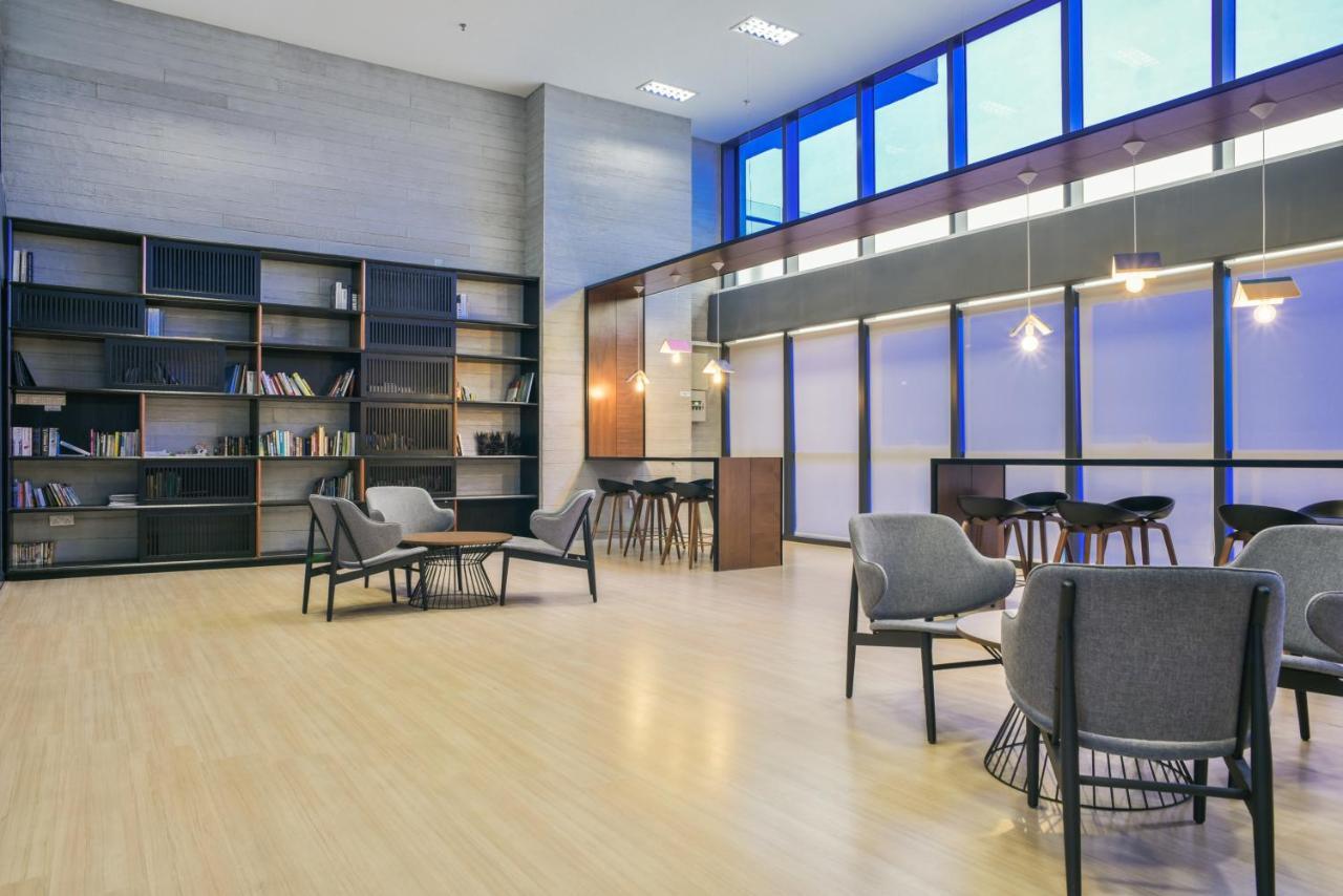Usj One Subang Jaya By Widebed Apartment Ngoại thất bức ảnh