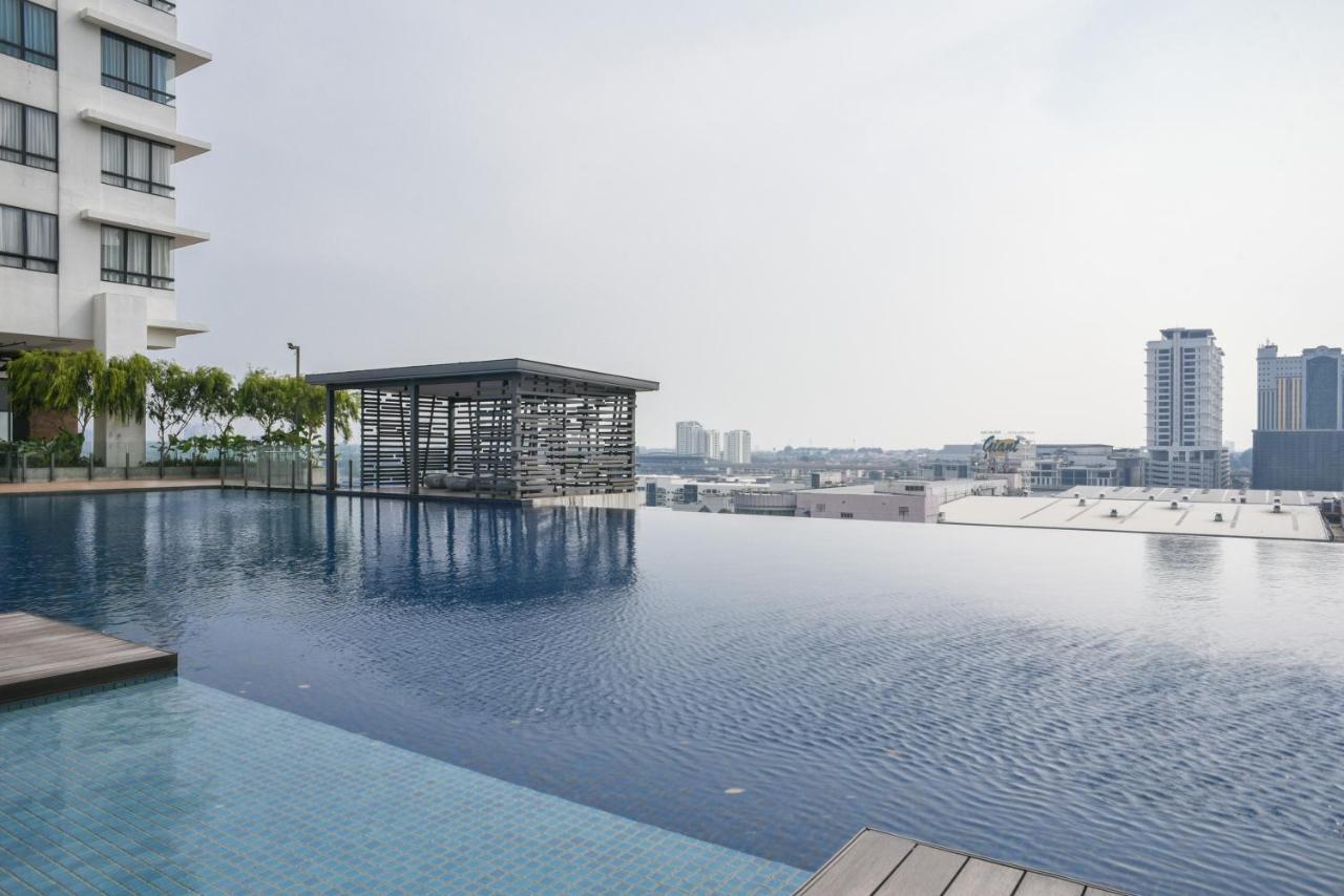 Usj One Subang Jaya By Widebed Apartment Ngoại thất bức ảnh