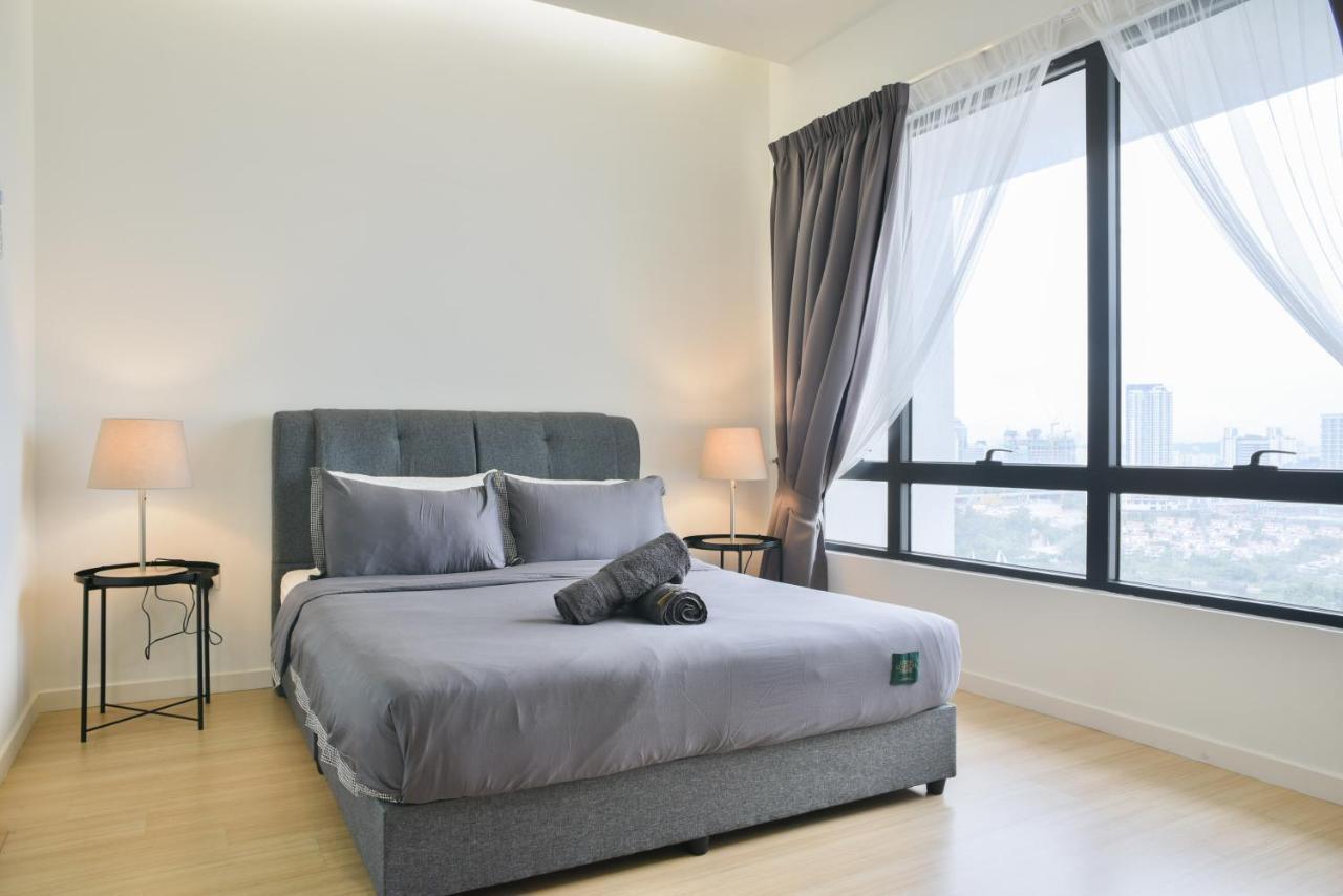 Usj One Subang Jaya By Widebed Apartment Ngoại thất bức ảnh